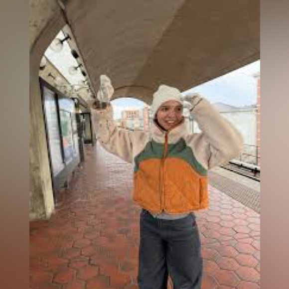 Blank NYC Jackets & Blazers - Blank NYC Cream, Orange, and Green Puffer Jacket| Teddy| Sherpa|